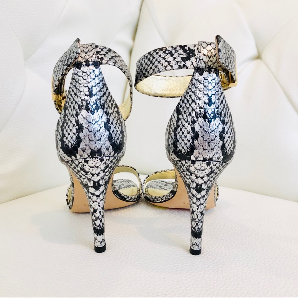 ⭕️SOLD⭕️NIB Céline Signature Sandals - Picture 4 of 8